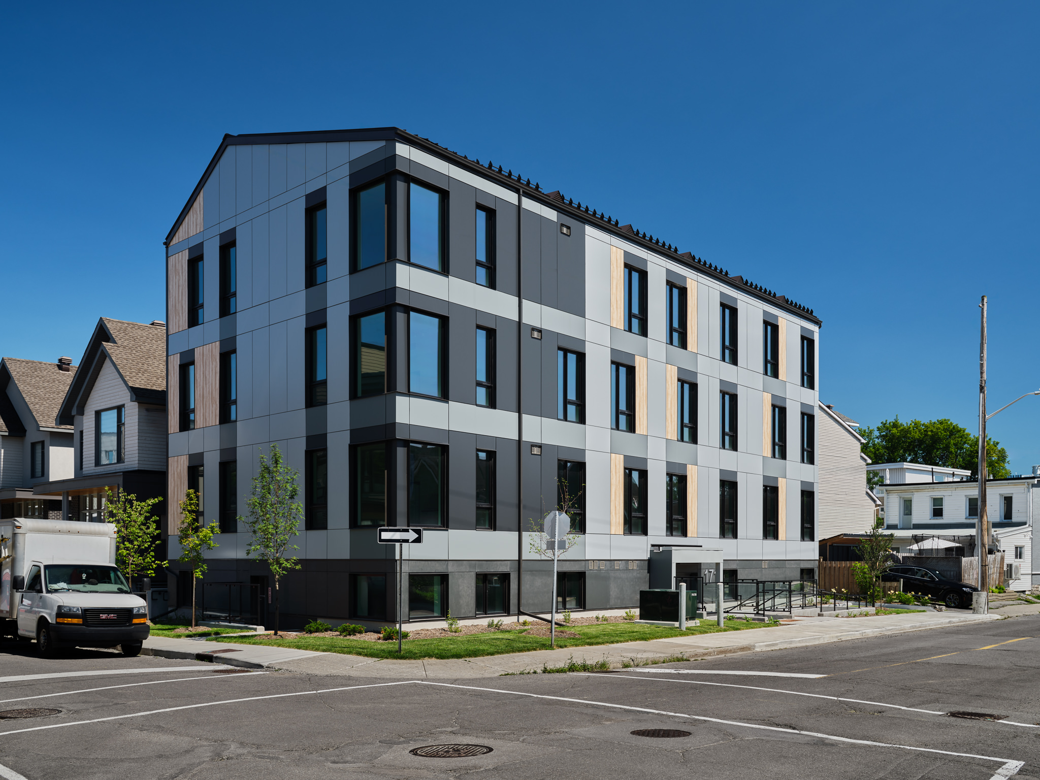Le William Condominiums