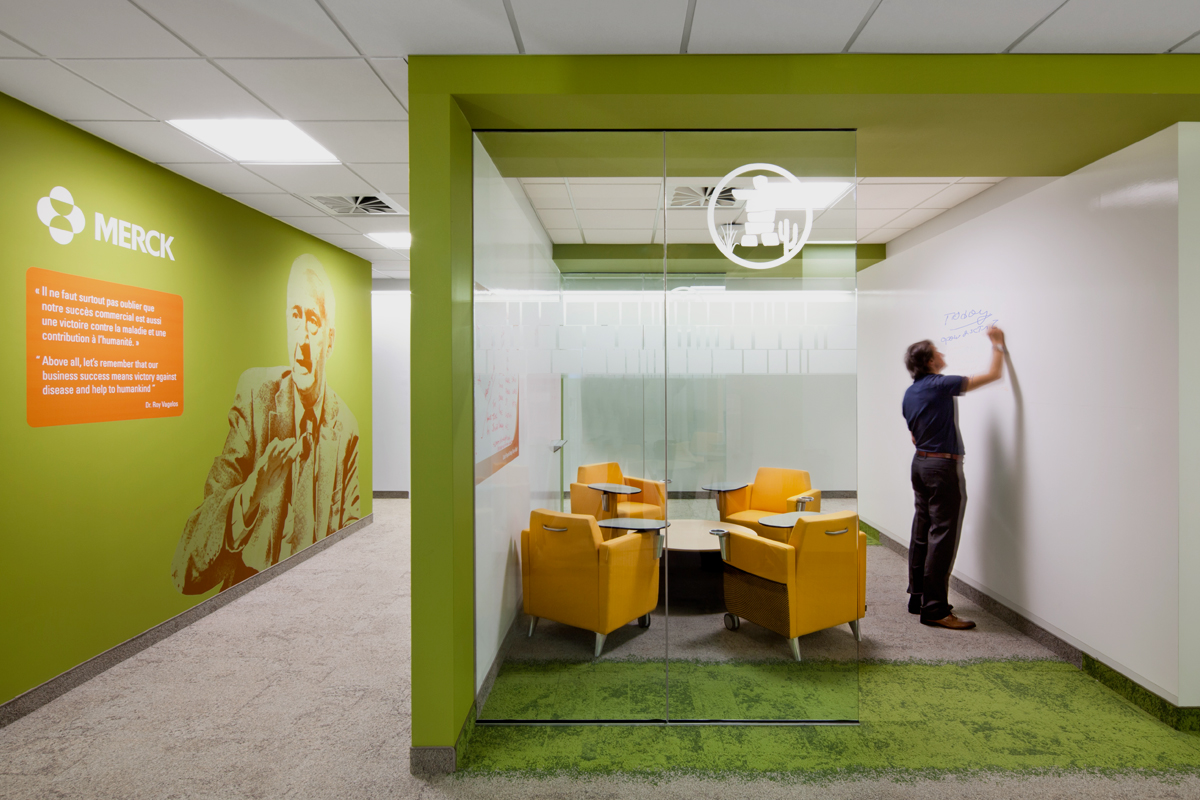 MERCK CANADA OUVRE SES PORTES