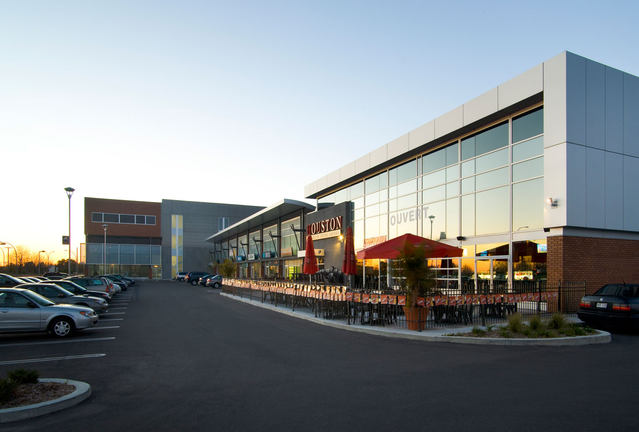 Piazza Azzuri Centre