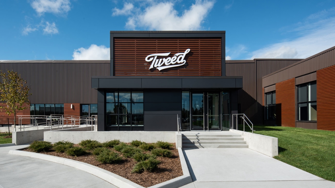 Comment une collaboration de haut niveau en matière de conception et de projet peut-elle soutenir une marque exceptionnelle et stimuler l'innovation?