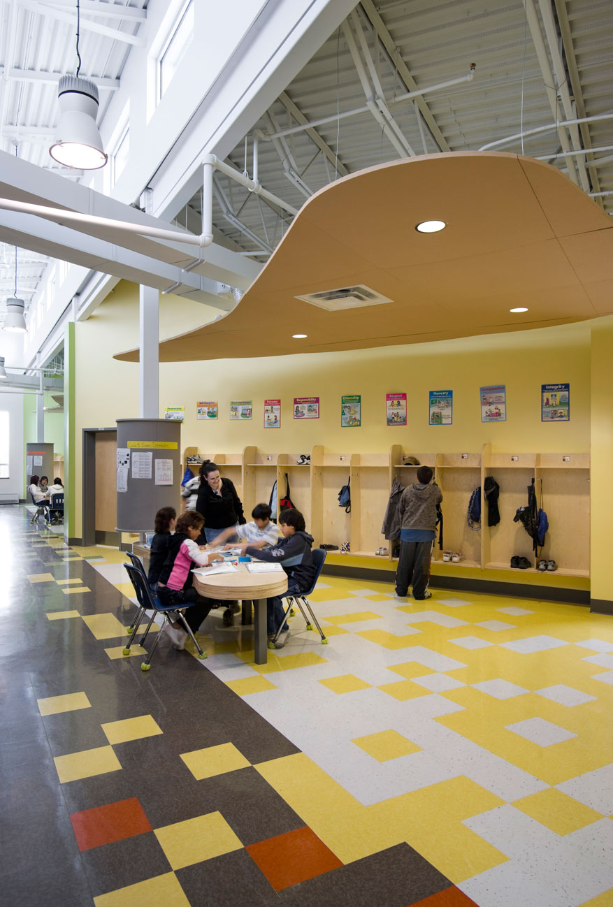 L'École primaire Rainbow
