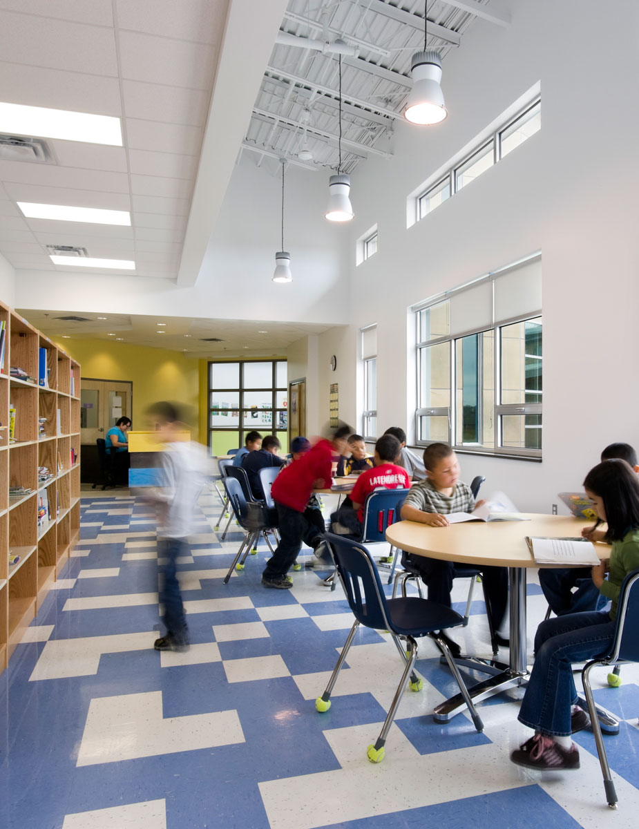 L'École primaire Rainbow